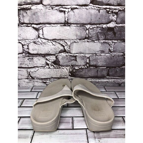 FitFlop White Pearl Shimmer Comfort Thong Sandals Women Sz 7M US/38EU I43-011 - Picture 7 of 16